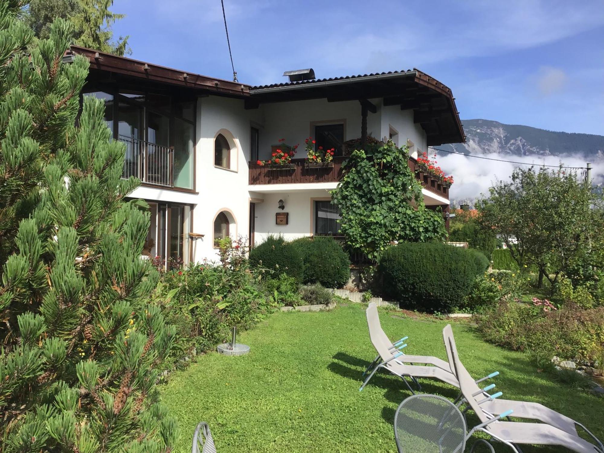Comfortable Apartment In A Beautiful Surrounding Sautens Exterior photo